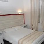 Citotel Cesar Nimes