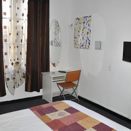 Citotel Cesar Hotel Nîmes