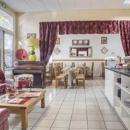 Hotel Citotel Cesar Nîmes